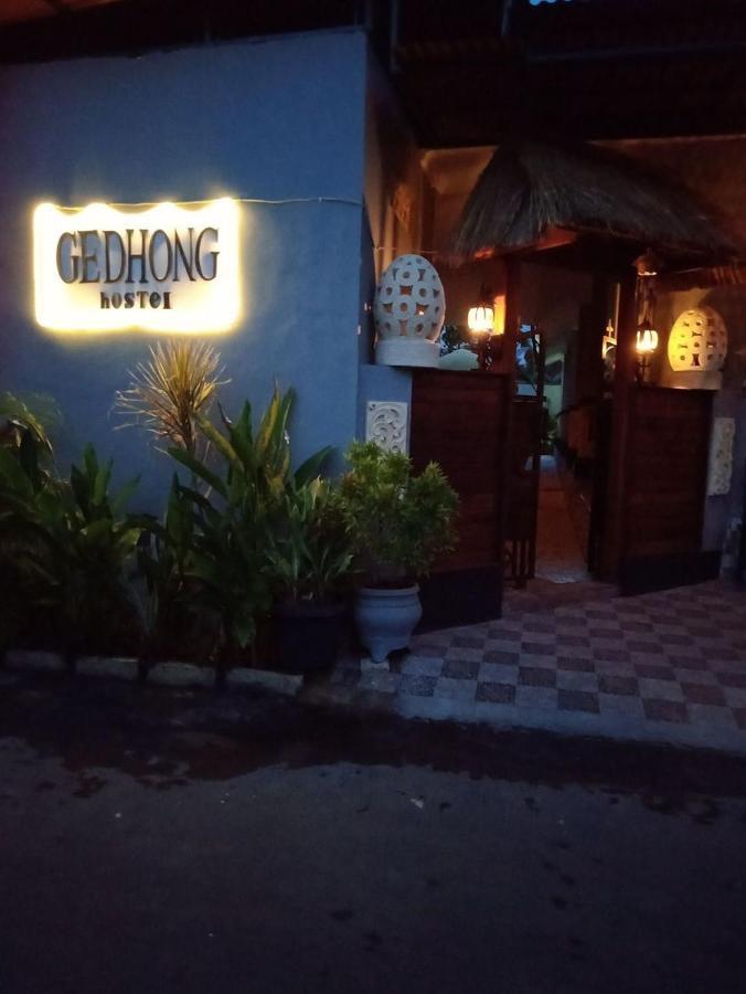 Gedhong Hostel Batununggul Экстерьер фото