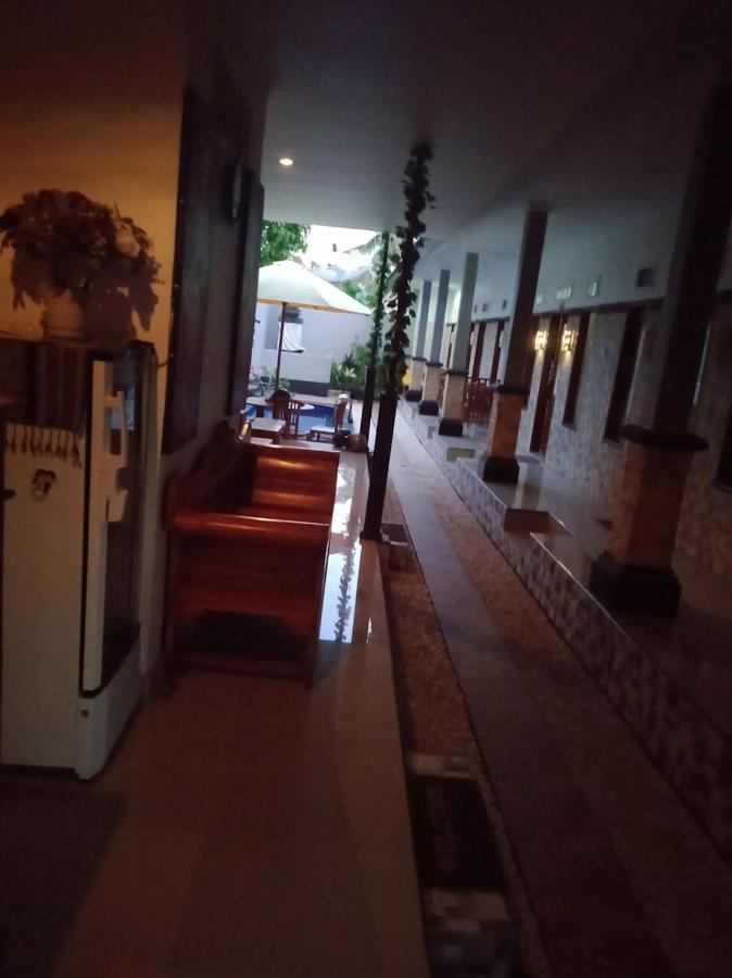Gedhong Hostel Batununggul Экстерьер фото